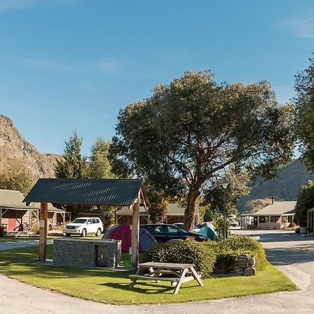 Queenstown Top 10 Holiday Park Kültér fotó