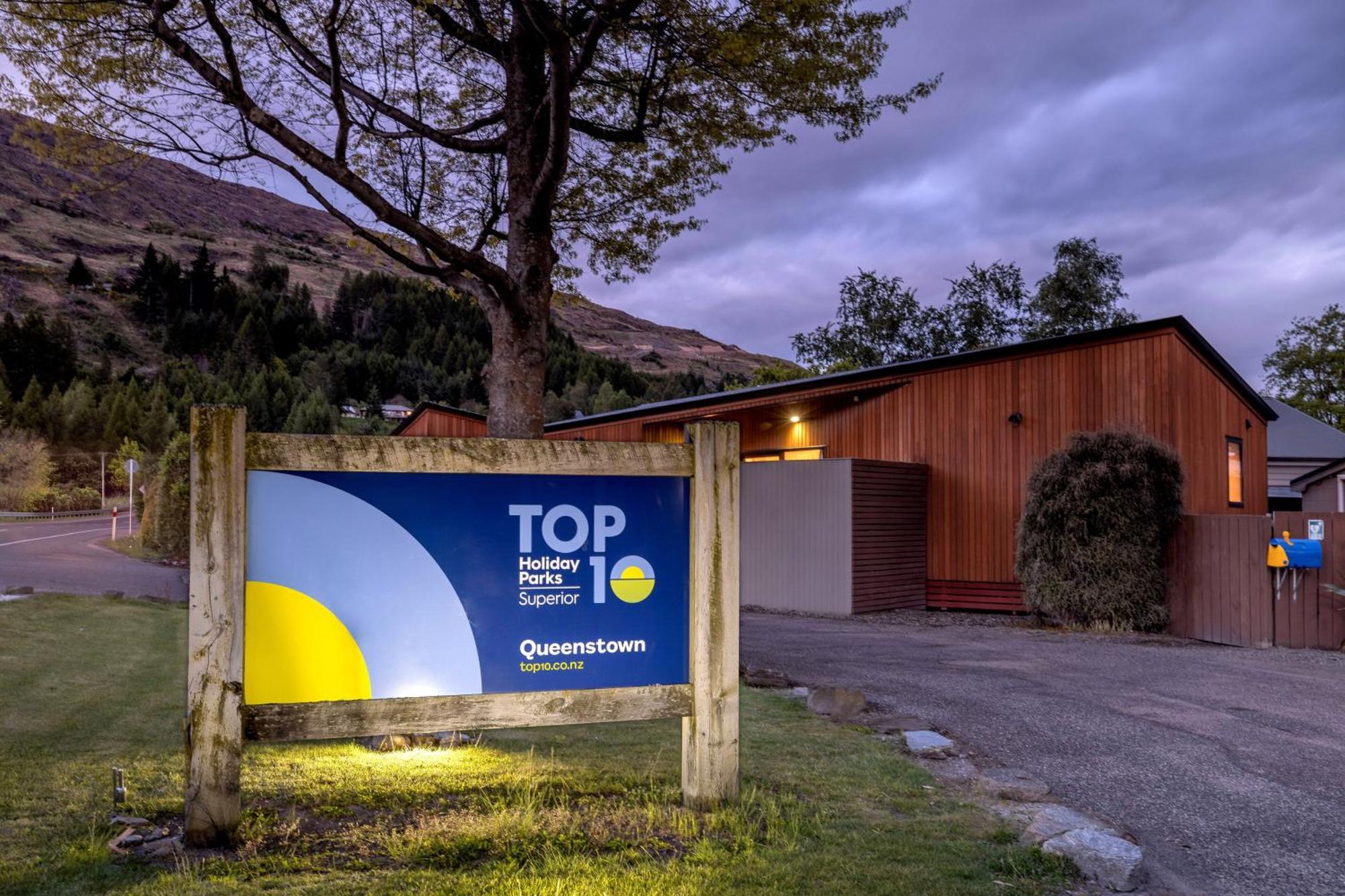 Queenstown Top 10 Holiday Park Kültér fotó
