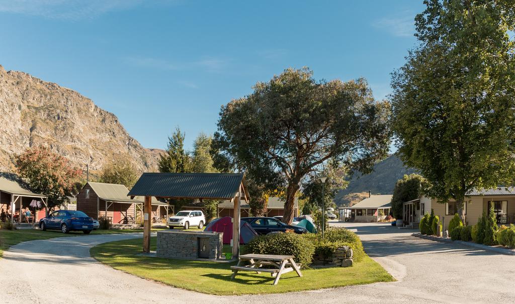Queenstown Top 10 Holiday Park Kültér fotó