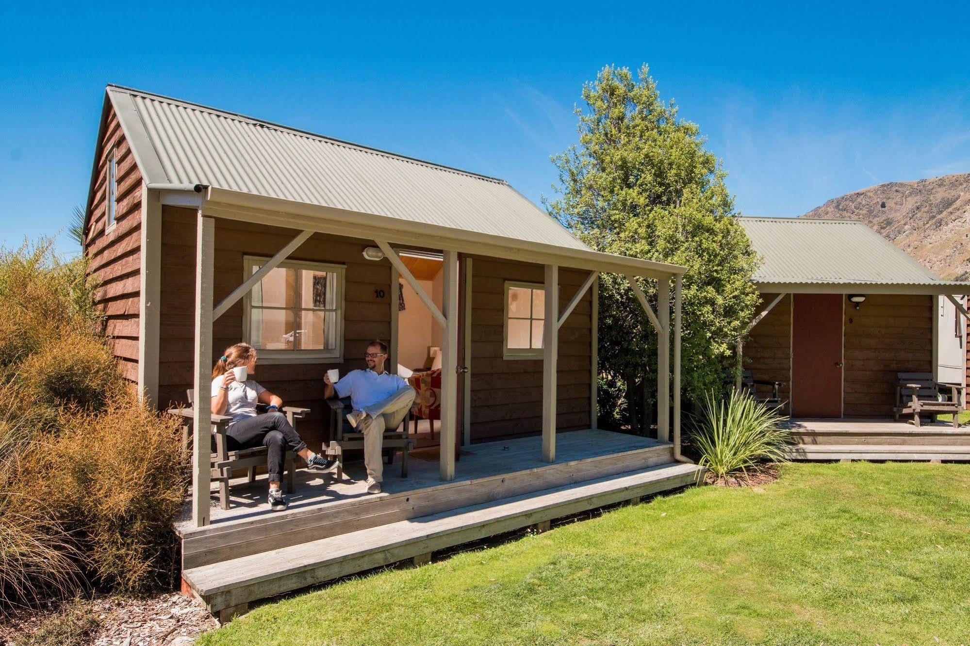 Queenstown Top 10 Holiday Park Kültér fotó