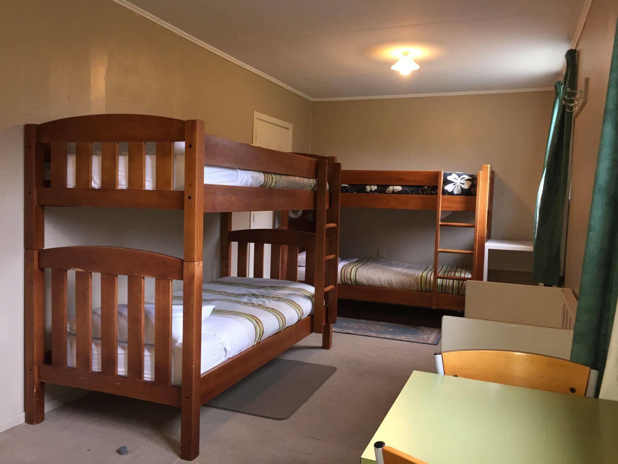 Queenstown Top 10 Holiday Park Kültér fotó